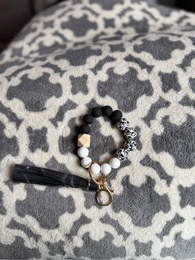 Monochrome Beaded Wristlet Keychain with Tassel
